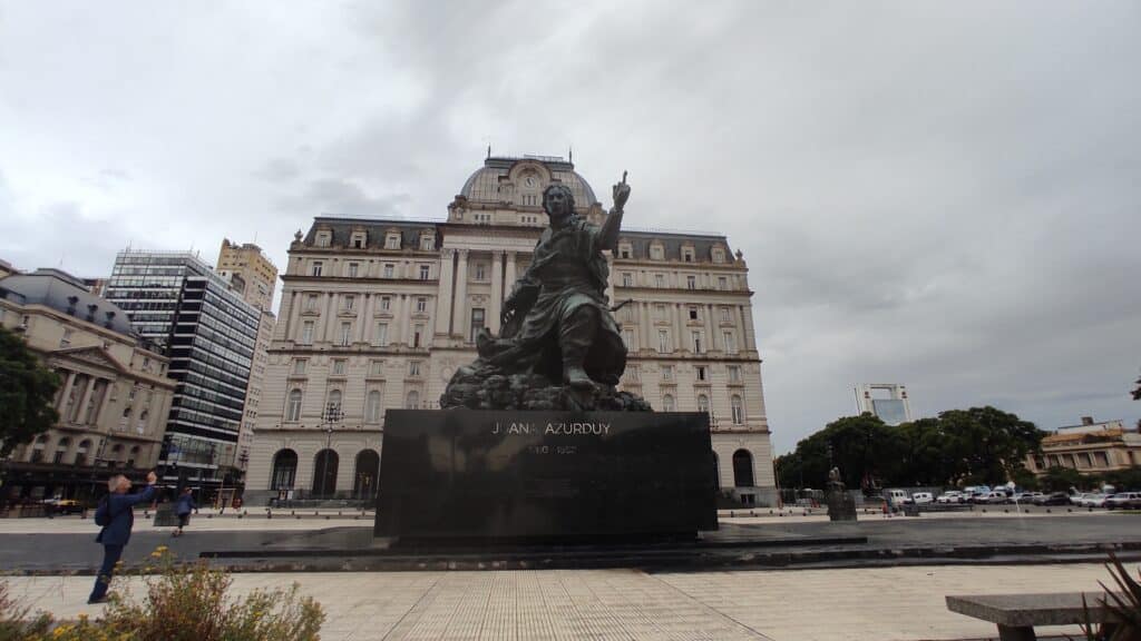 Monumento a Juana Azurduy