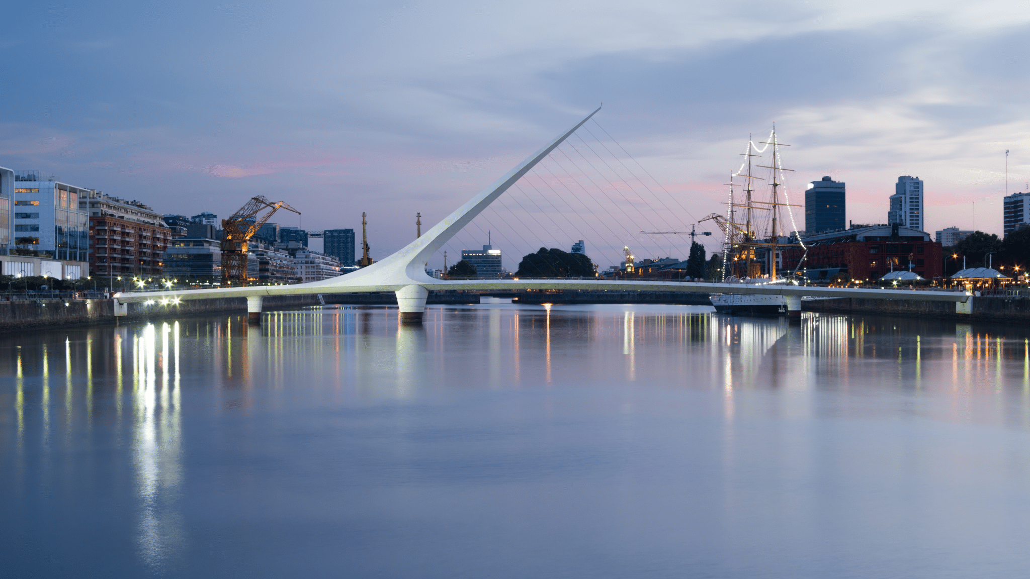 Puente de la mujer puerto madero